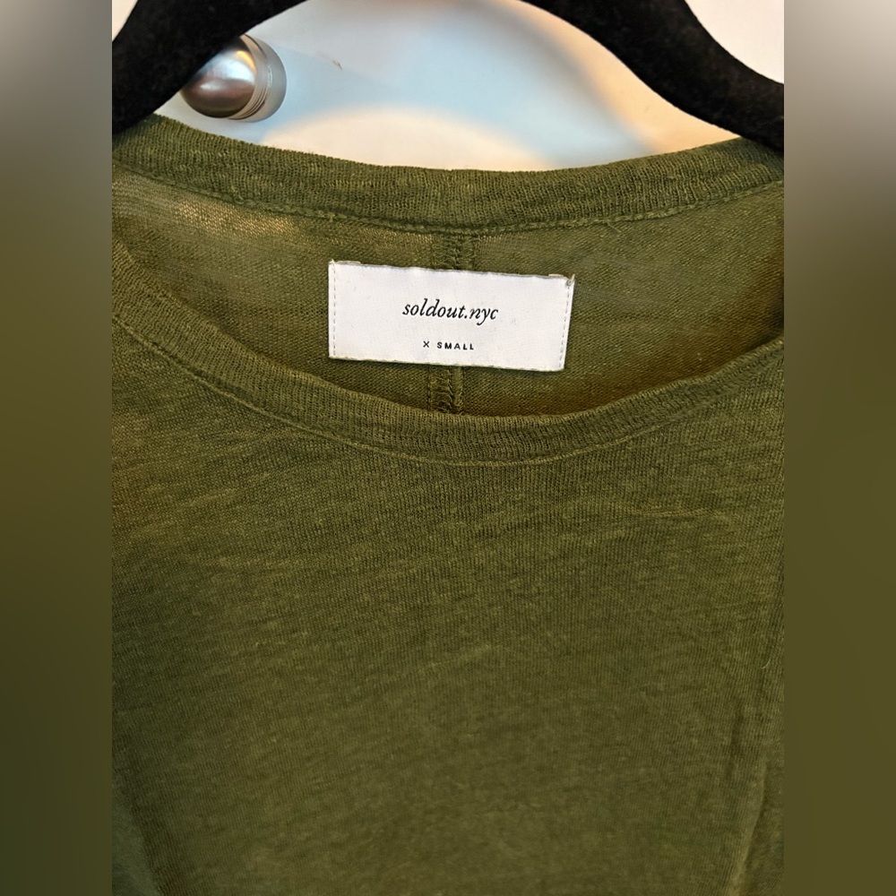 Soldout NYC Perfect Linen Tee in Olive XS - Picture 3 of 5